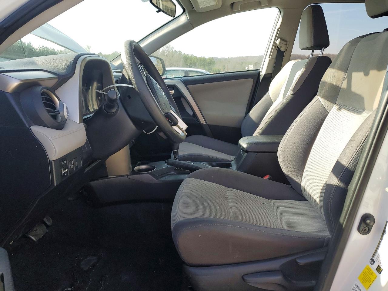 2014 TOYOTA RAV4 XLE photo 7