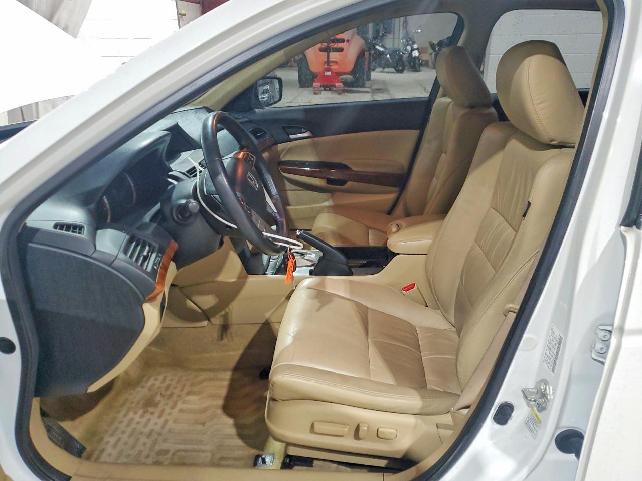 2012 HONDA ACCORD EXL photo 7