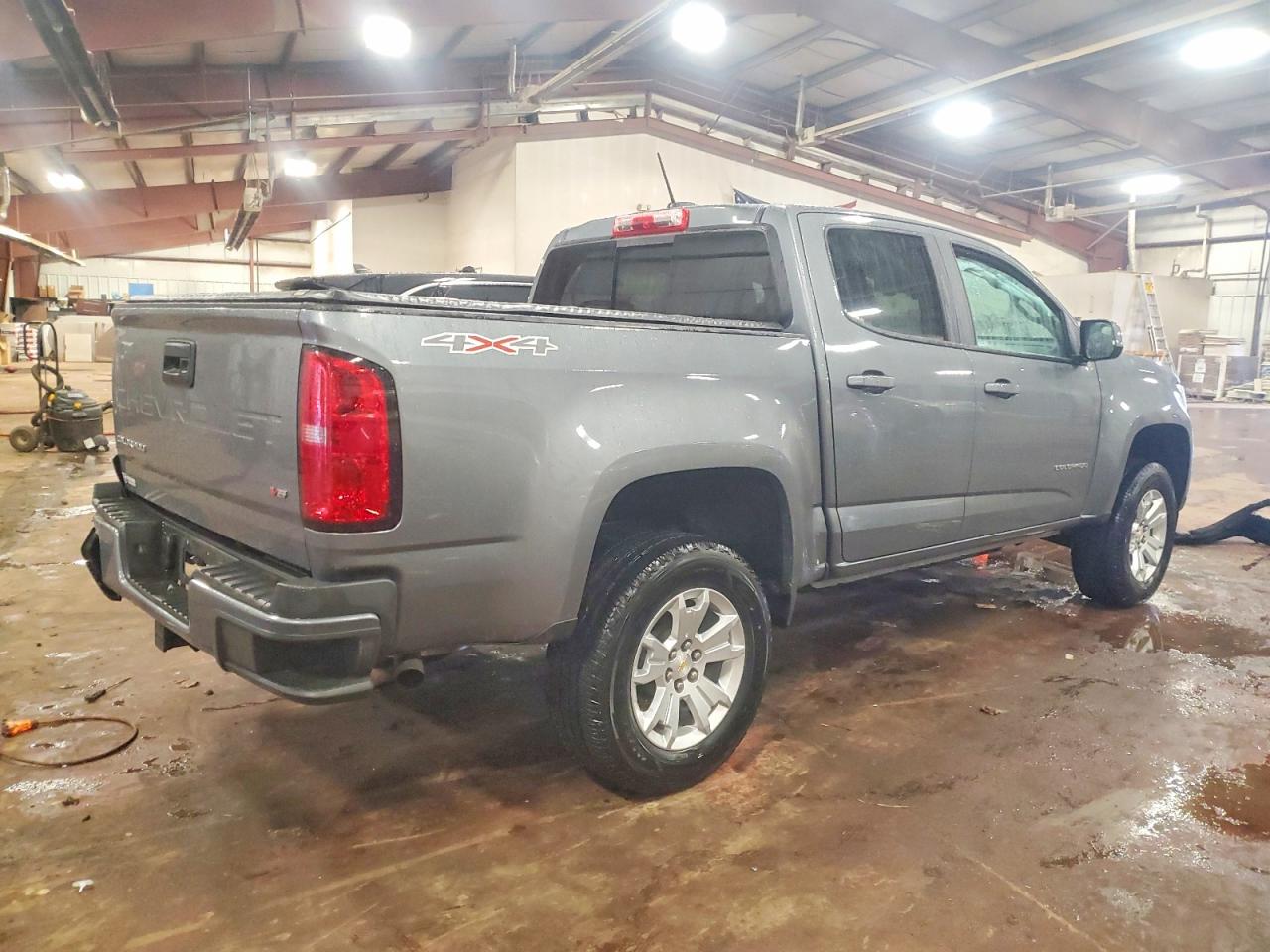 2022 CHEVROLET COLORADO LT photo 3