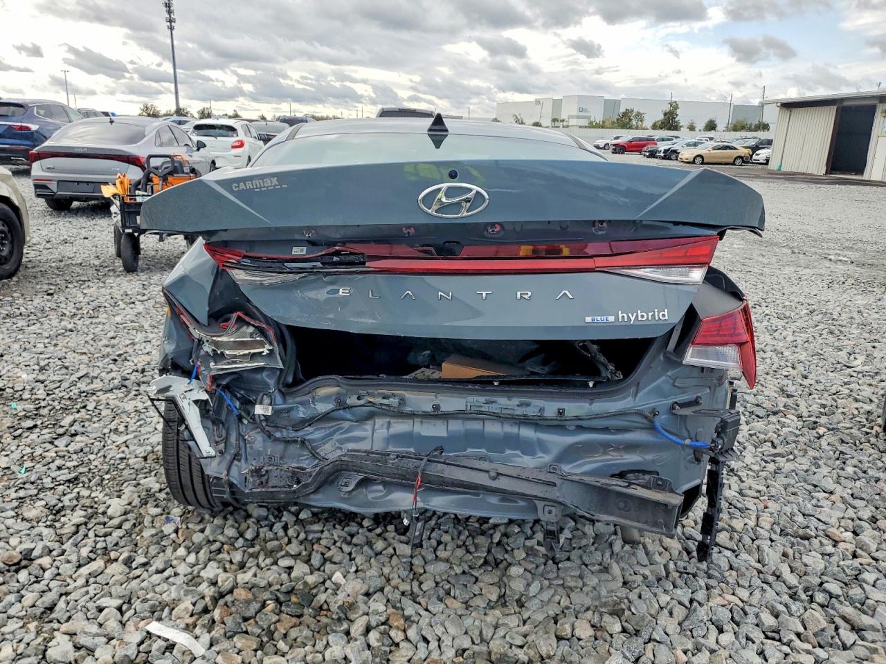 2023 HYUNDAI ELANTRA BLUE photo 6