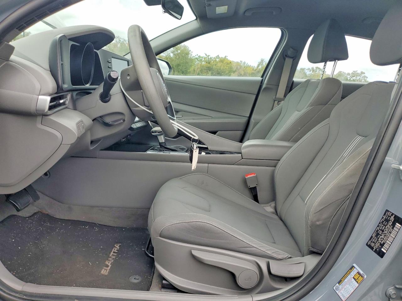 2023 HYUNDAI ELANTRA BLUE photo 7
