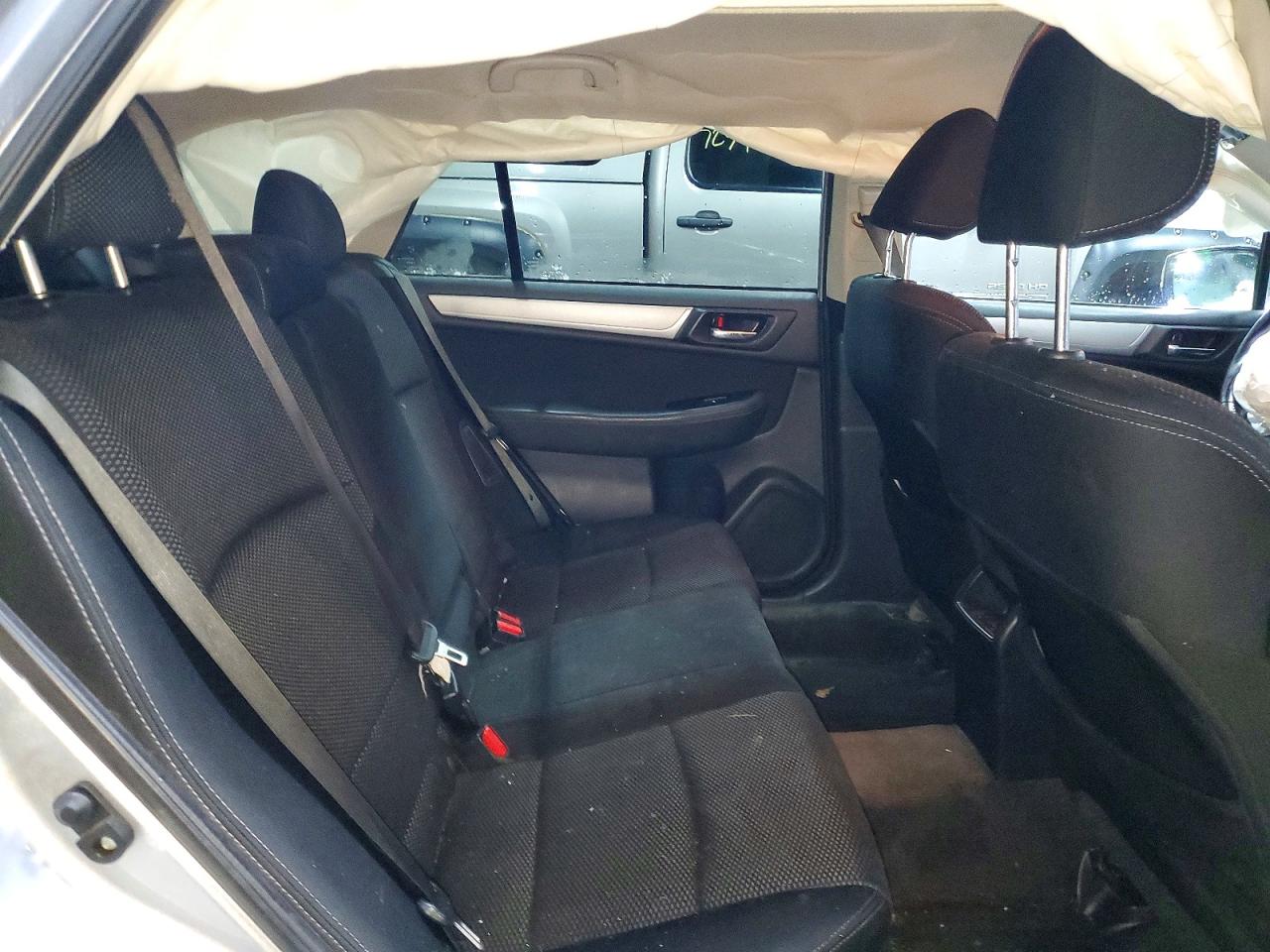 2015 SUBARU OUTBACK 2.5I PREMIUM photo 11