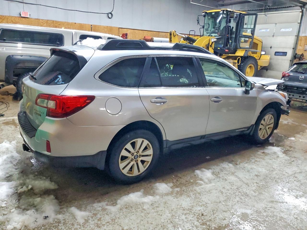 2015 SUBARU OUTBACK 2.5I PREMIUM photo 3