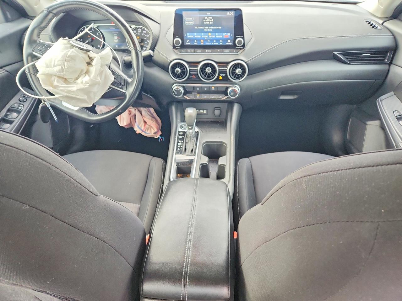 2022 NISSAN SENTRA SV photo 8