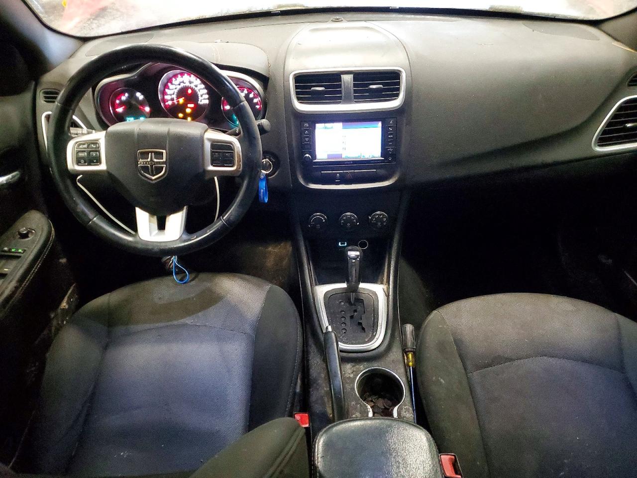 2013 DODGE AVENGER SXT photo 8
