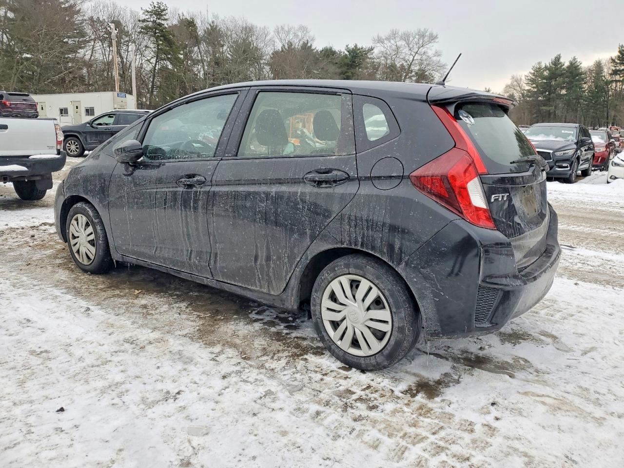 2016 HONDA FIT LX photo 2