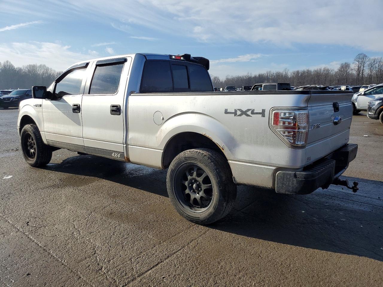 2013 FORD F150 SUPERCREW photo 2