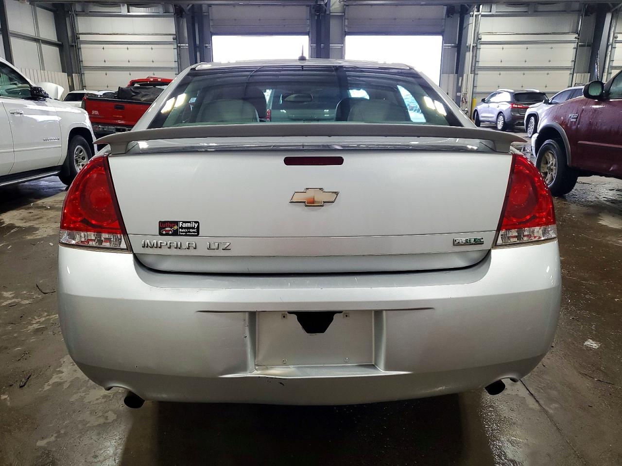 2012 CHEVROLET IMPALA LTZ photo 6