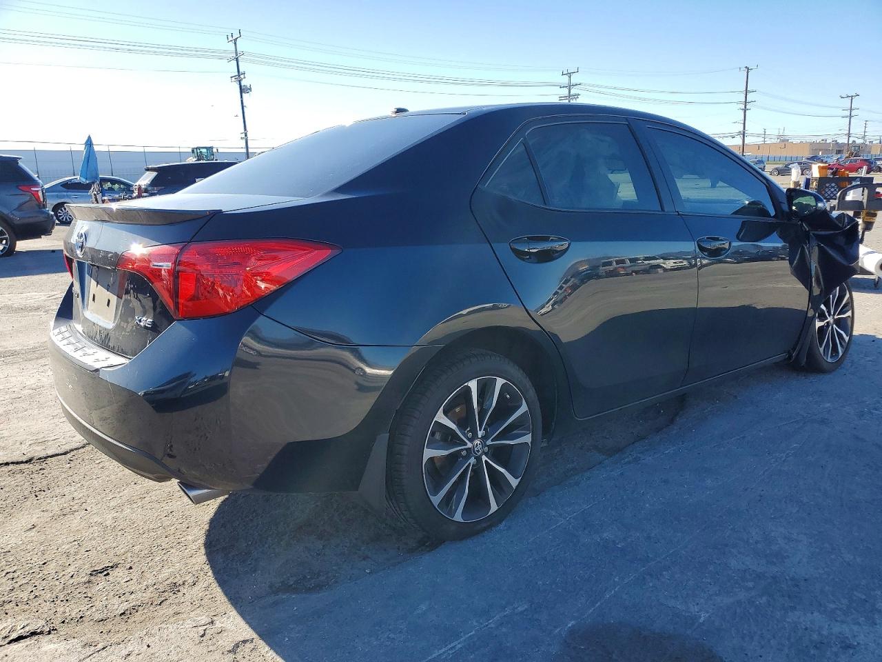 2018 TOYOTA COROLLA L photo 7