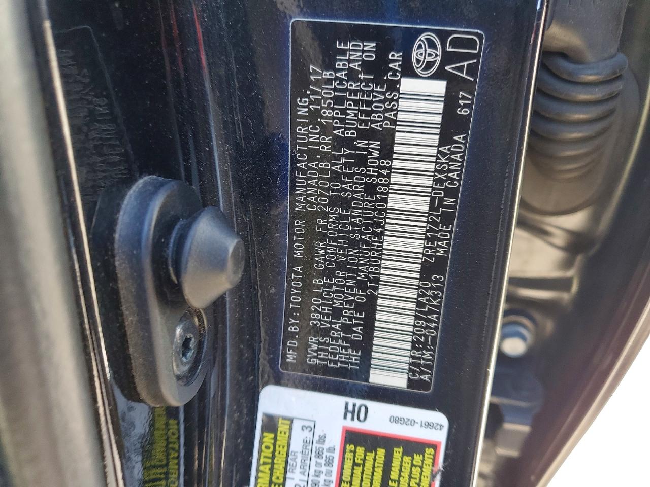 2018 TOYOTA COROLLA L photo 37