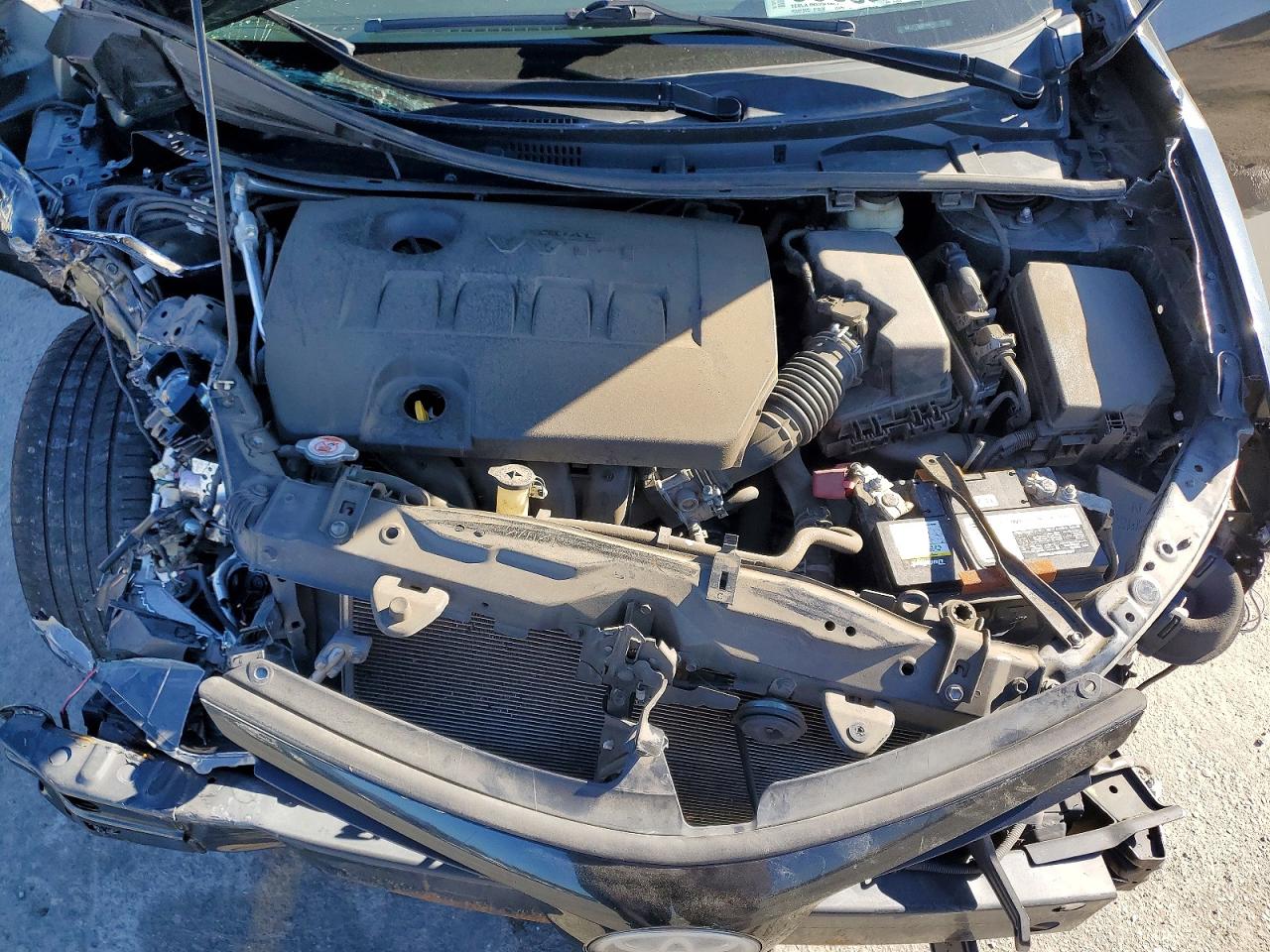 2018 TOYOTA COROLLA L photo 31