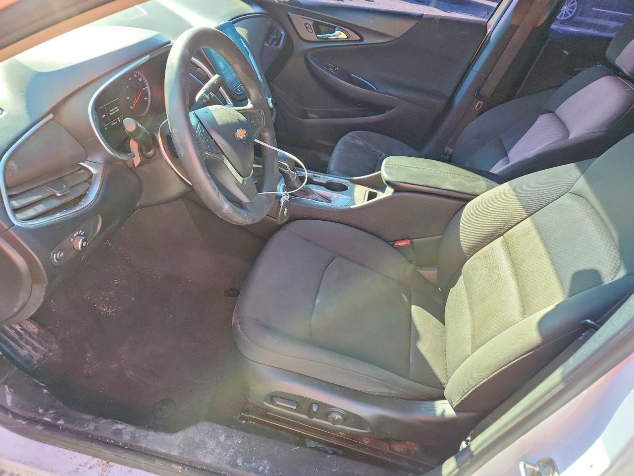 2021 CHEVROLET MALIBU LT photo 7