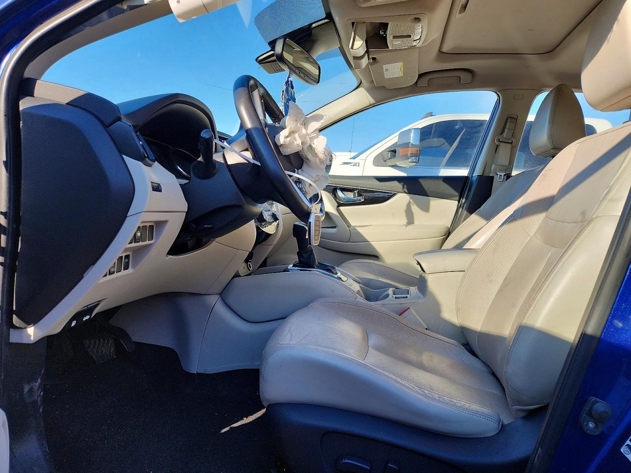 2019 NISSAN ROGUE SPORT S photo 13