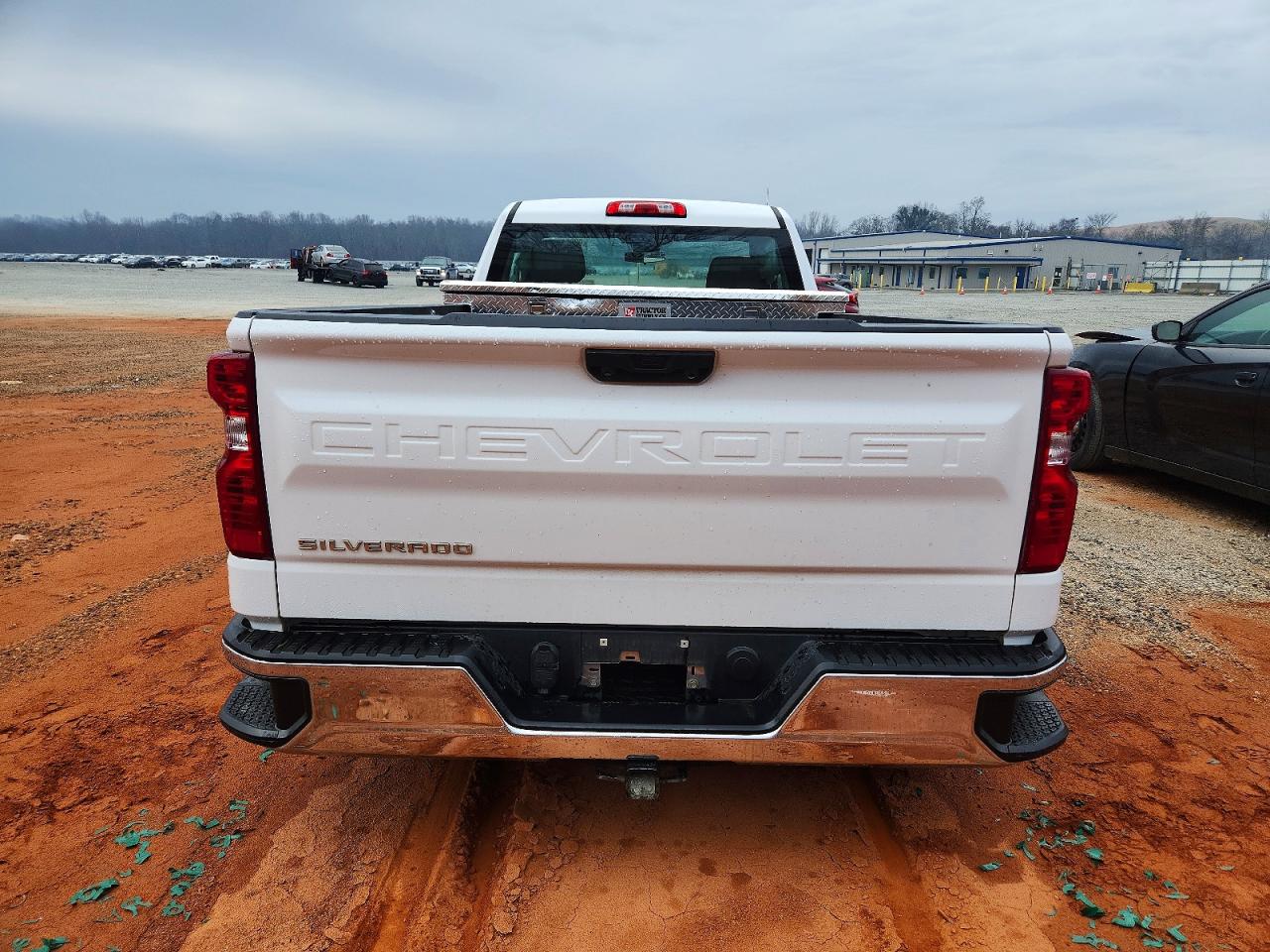 2023 CHEVROLET SILVERADO C1500 photo 6