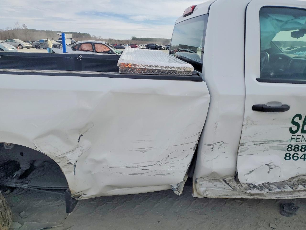2023 CHEVROLET SILVERADO C1500 photo 10