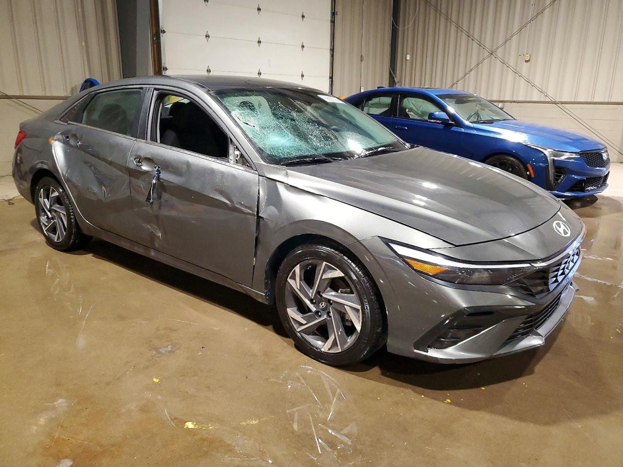 2024 HYUNDAI ELANTRA SEL photo 4