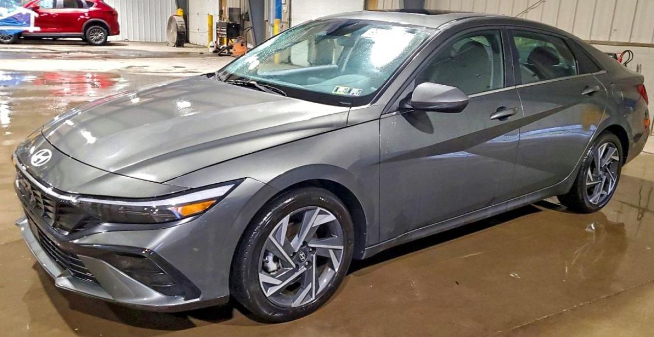 2024 HYUNDAI ELANTRA