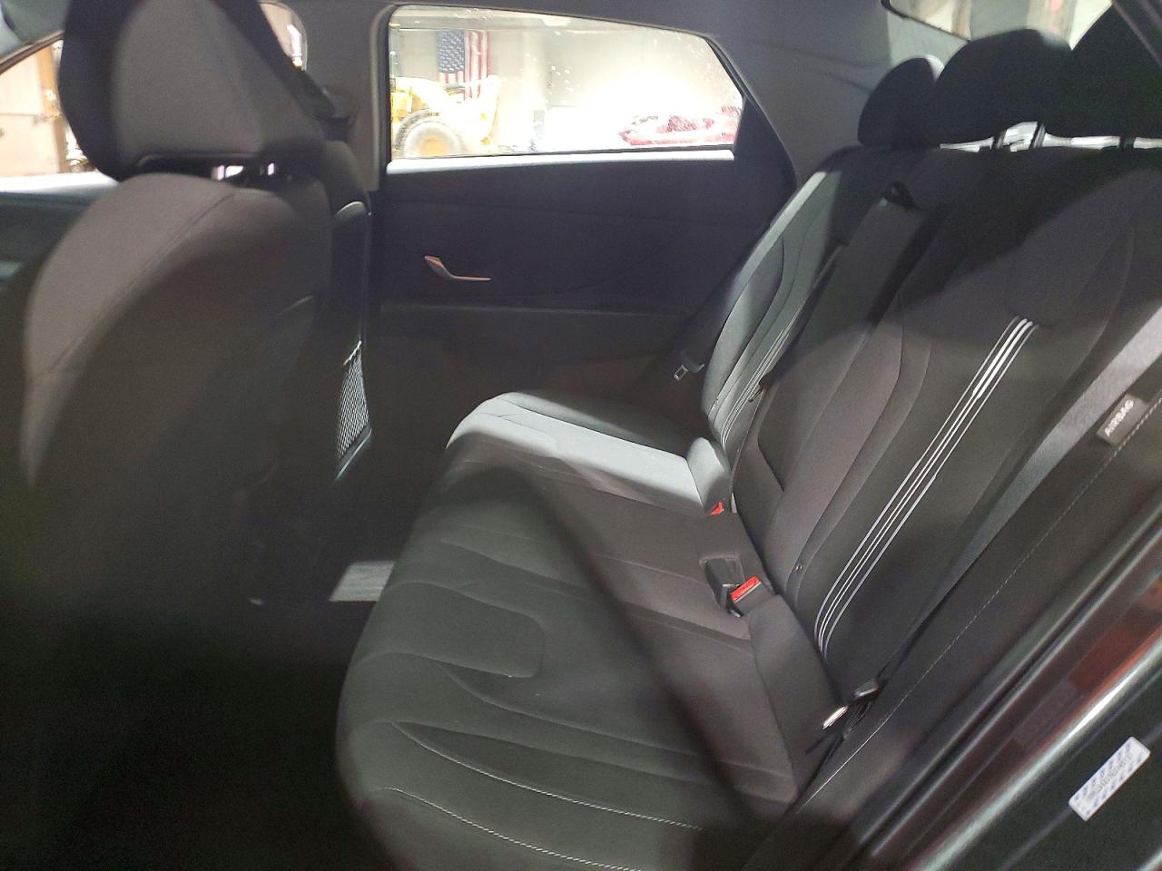 2024 HYUNDAI ELANTRA SEL photo 10