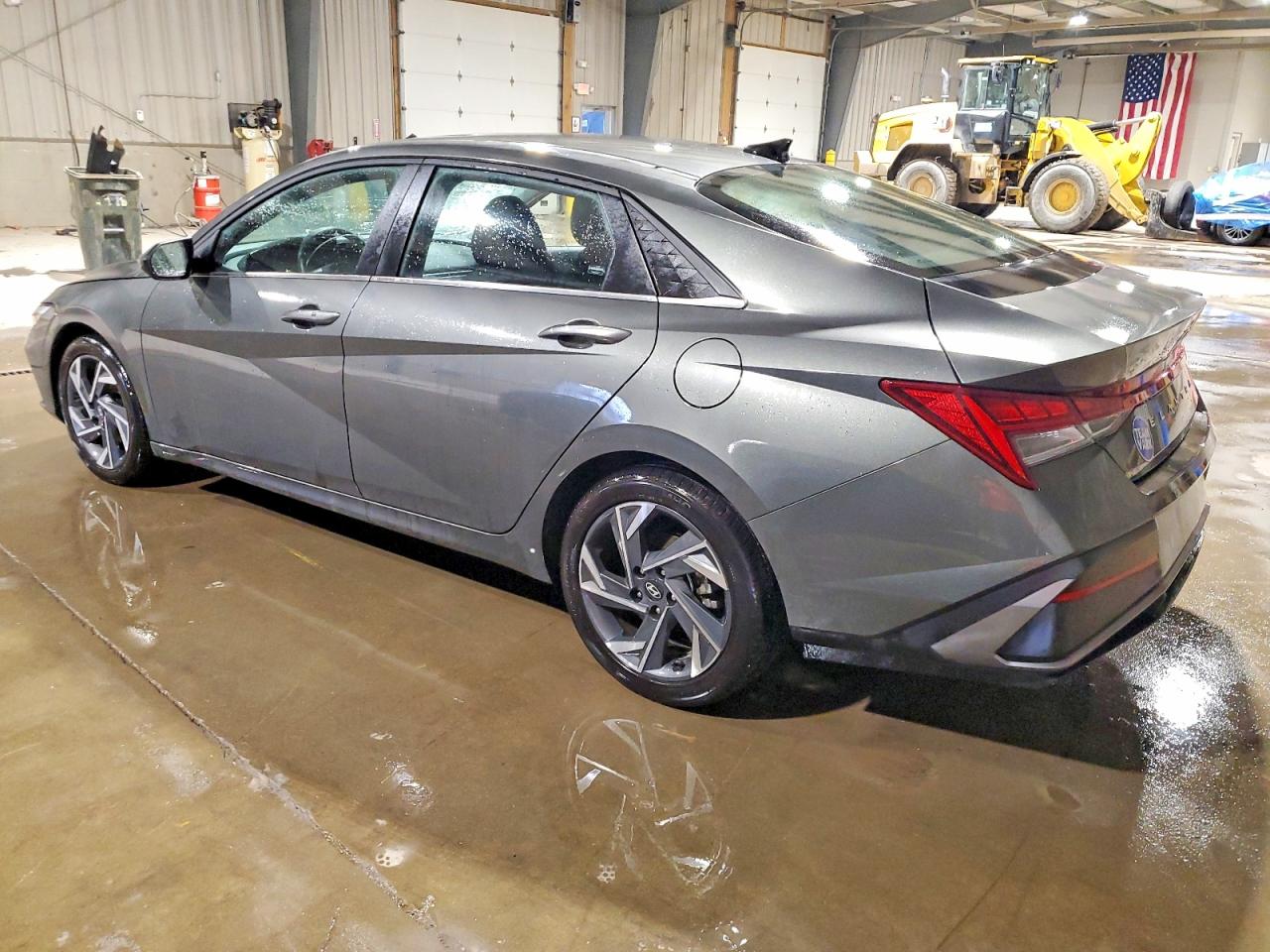 2024 HYUNDAI ELANTRA SEL photo 2