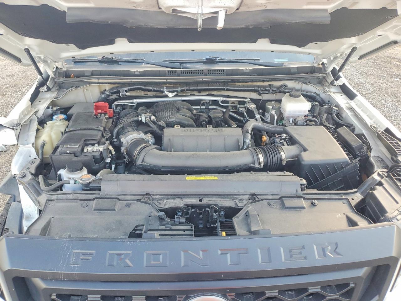 2024 NISSAN FRONTIER S photo 11