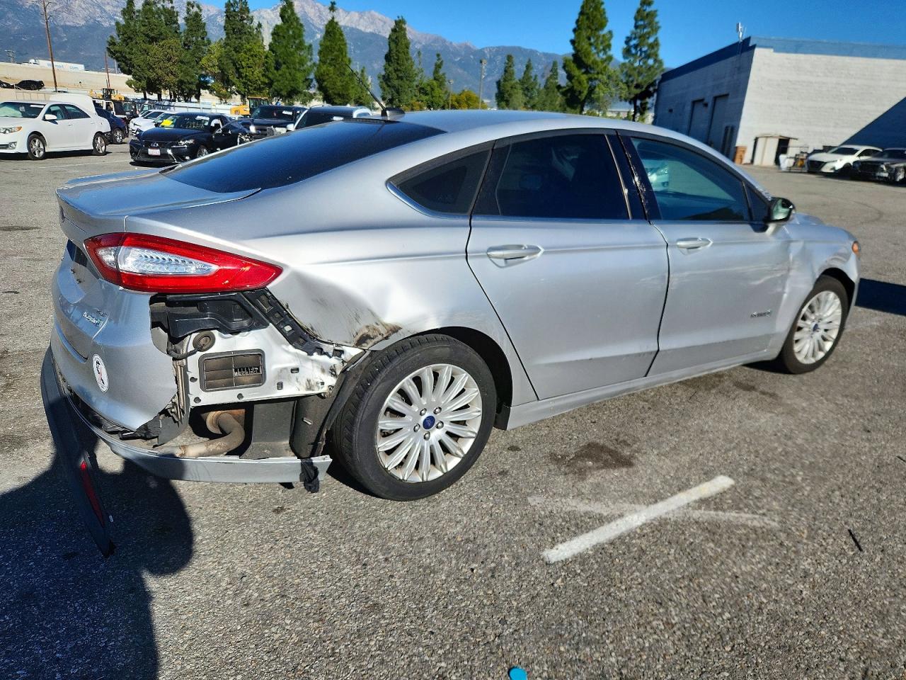 2016 FORD FUSION SE HYBRID photo 3