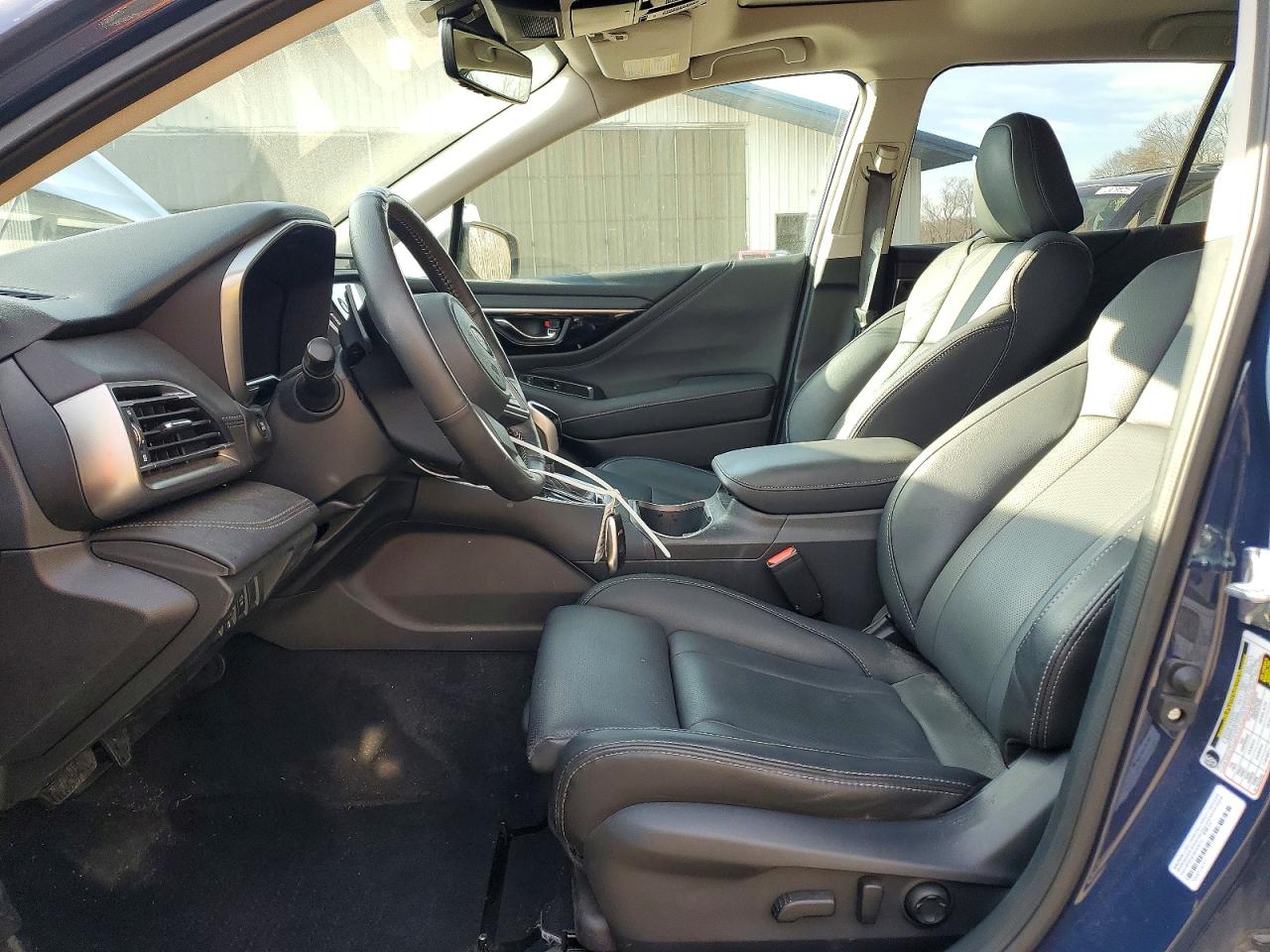 2025 SUBARU OUTBACK LIMITED photo 7