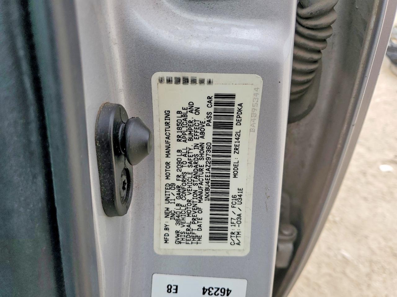 2010 TOYOTA COROLLA BASE photo 13