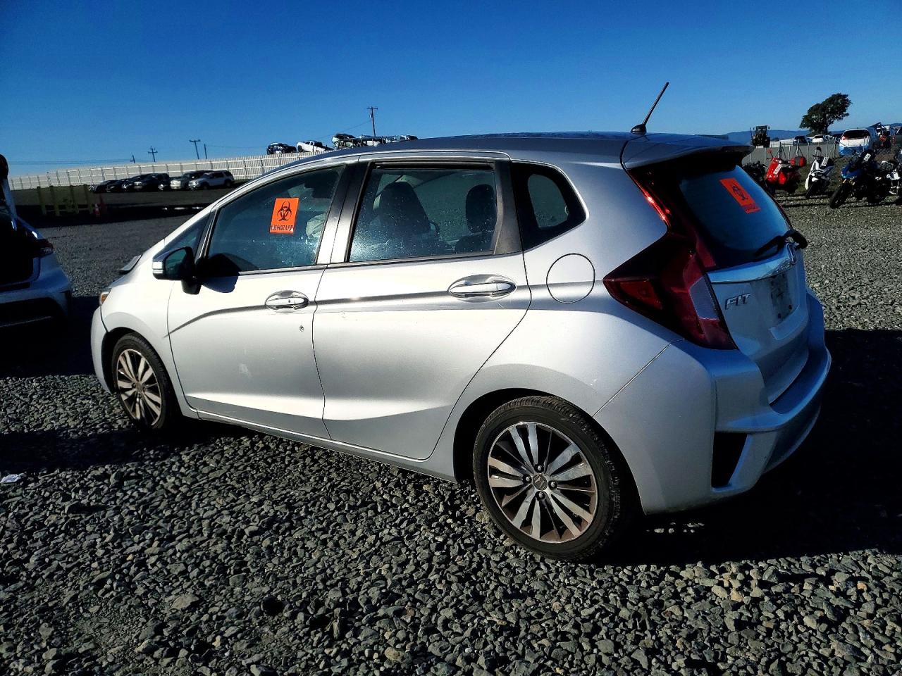 2015 HONDA FIT EX photo 2