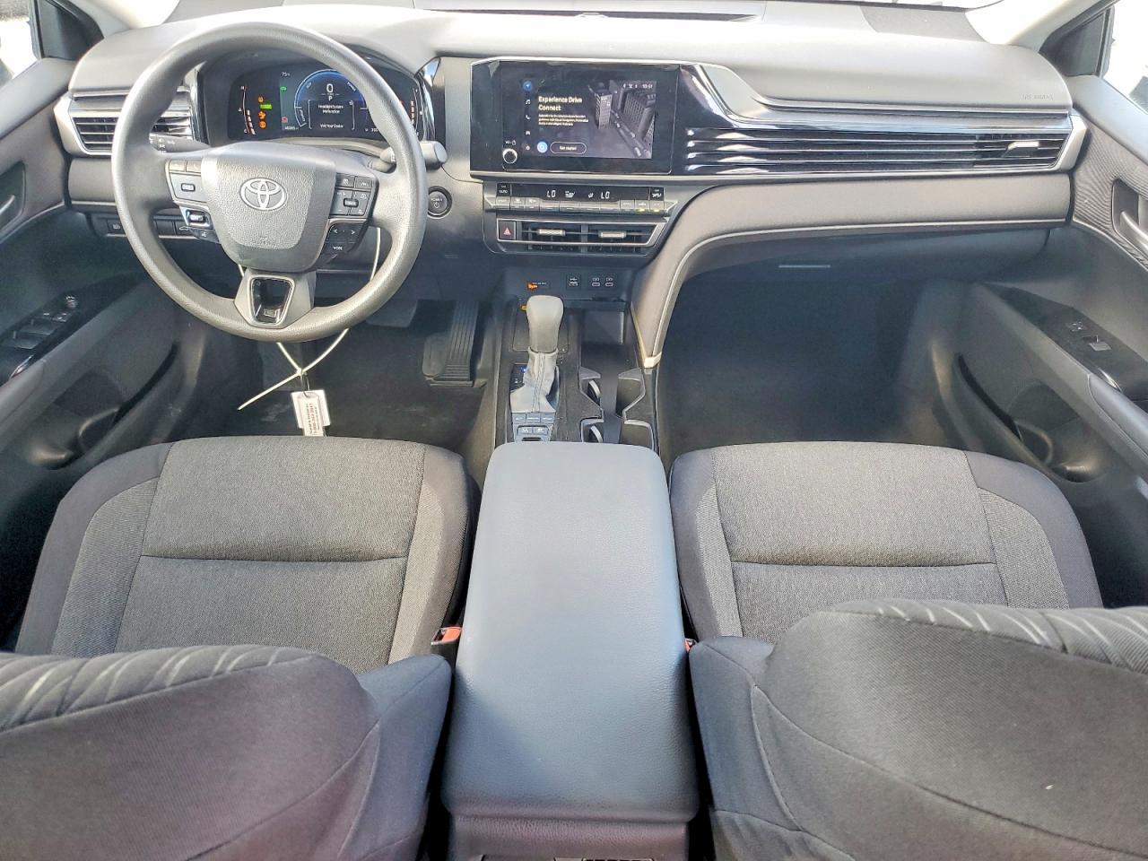 2025 TOYOTA CAMRY XSE photo 8