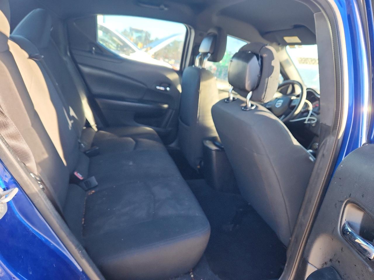 2014 DODGE AVENGER SE photo 10