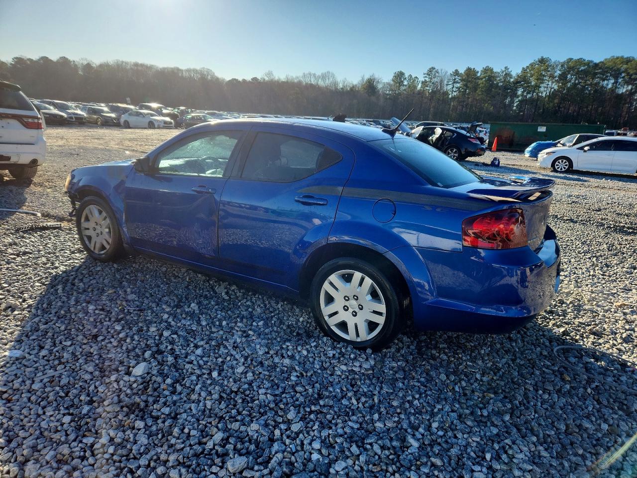 2014 DODGE AVENGER SE photo 2