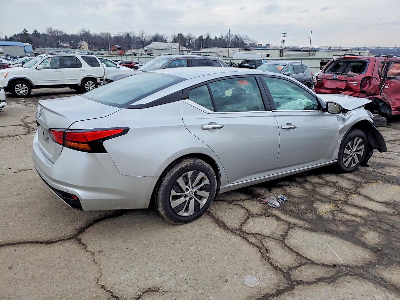 2024 NISSAN ALTIMA S photo 3