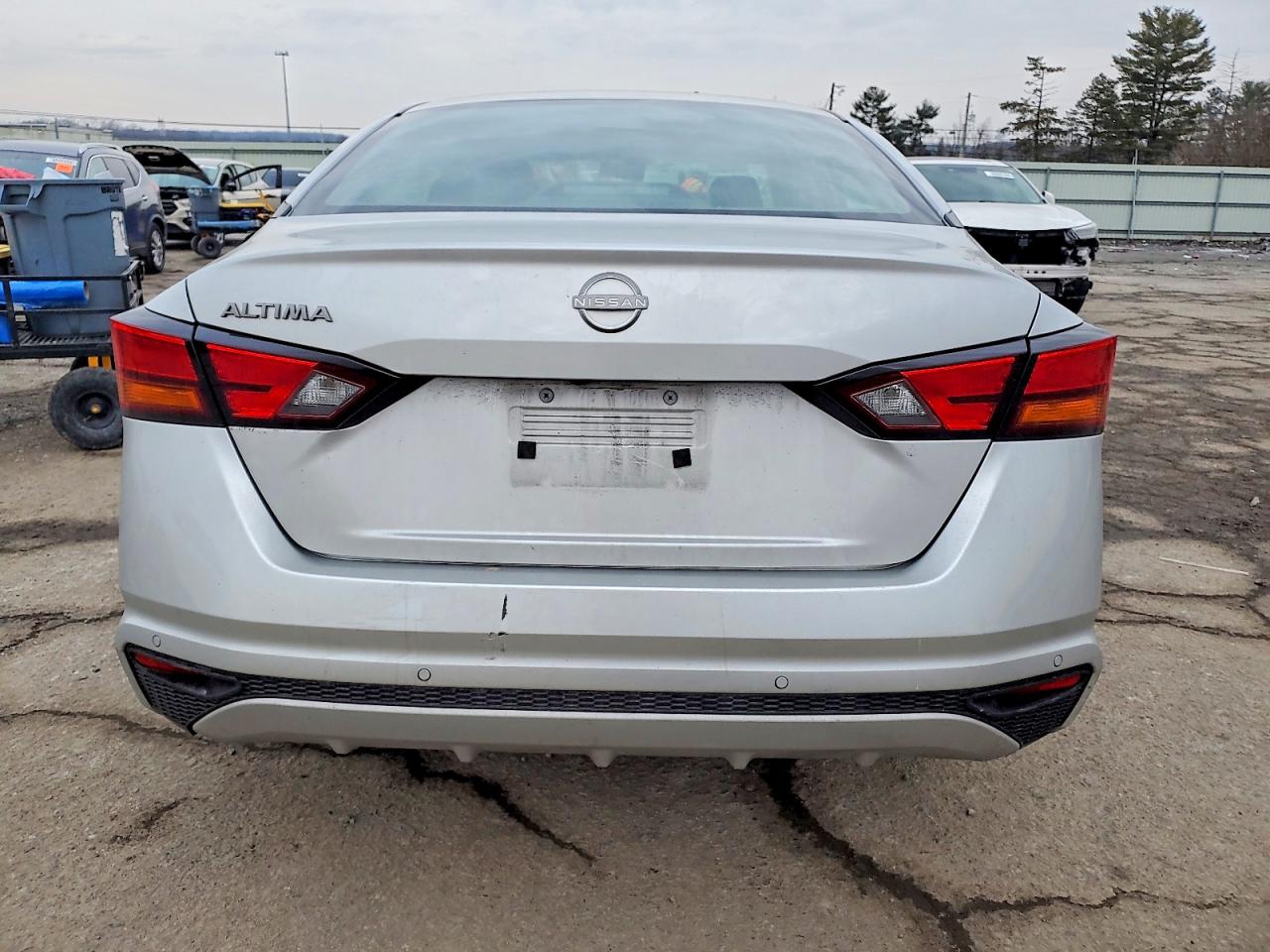 2024 NISSAN ALTIMA S photo 6
