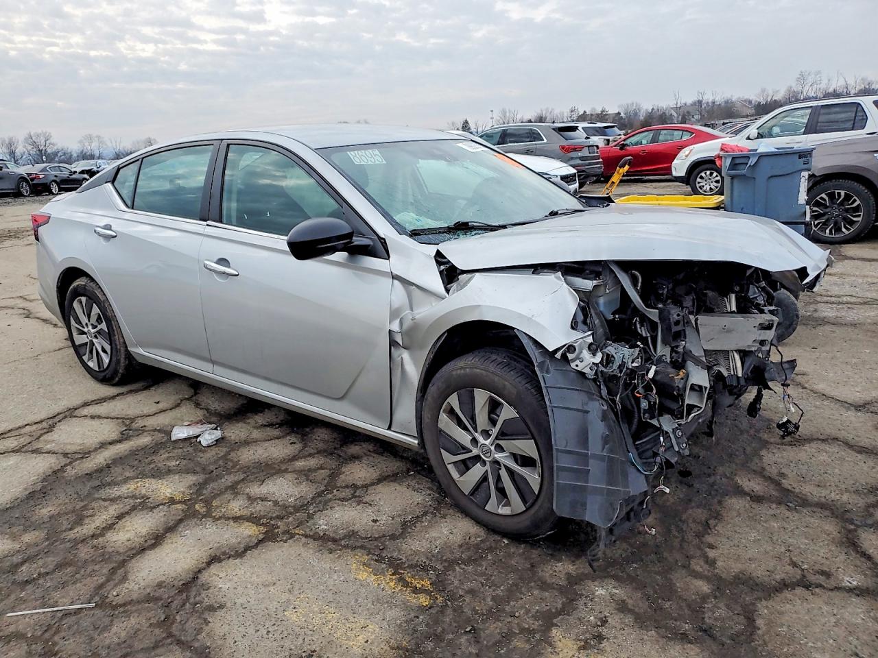 2024 NISSAN ALTIMA S photo 4