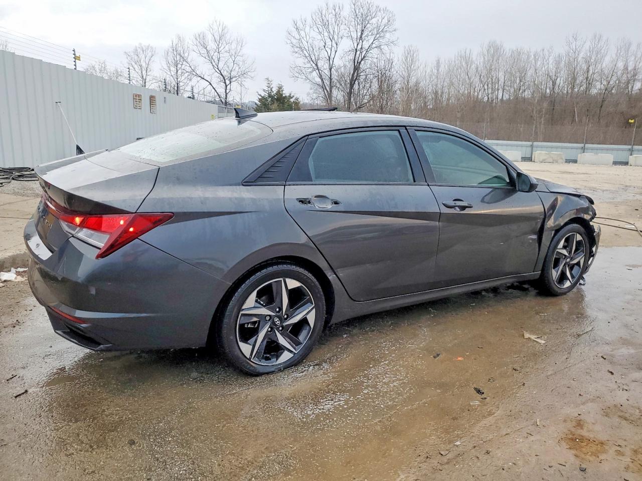 2023 HYUNDAI ELANTRA SEL photo 5