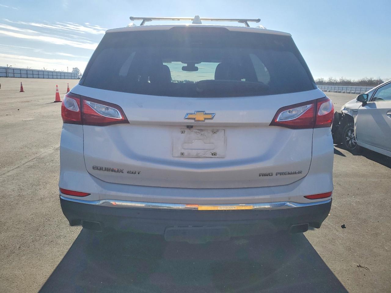 2019 CHEVROLET EQUINOX PREMIER photo 6