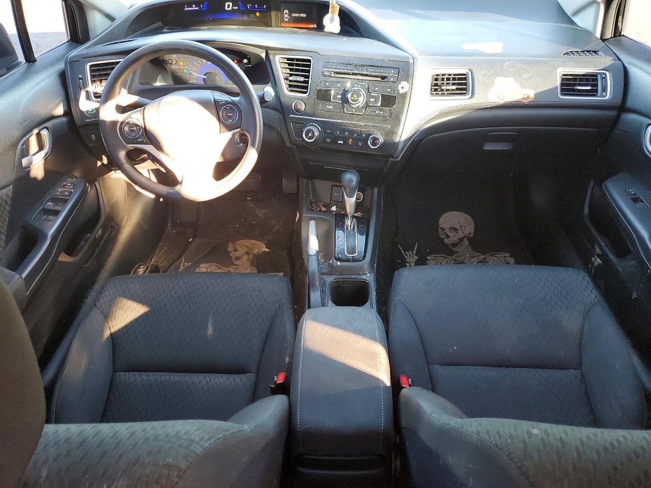 2015 HONDA CIVIC LX photo 15