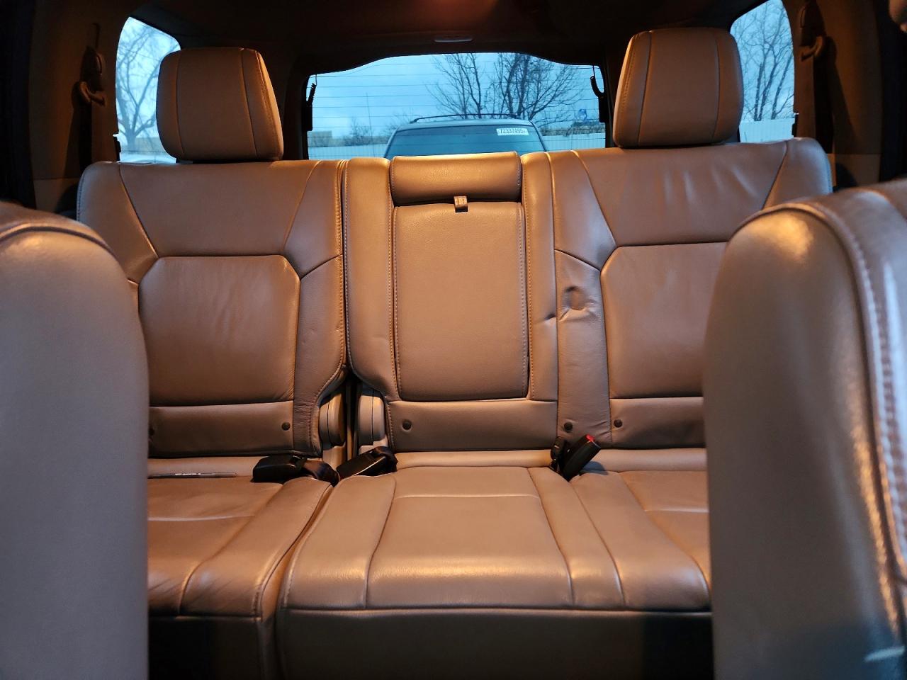 2015 HONDA PILOT EXL photo 10