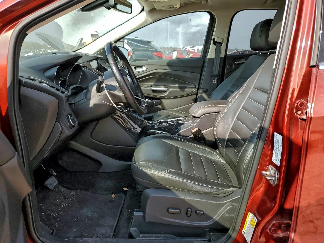 2015 FORD ESCAPE TITANIUM photo 7