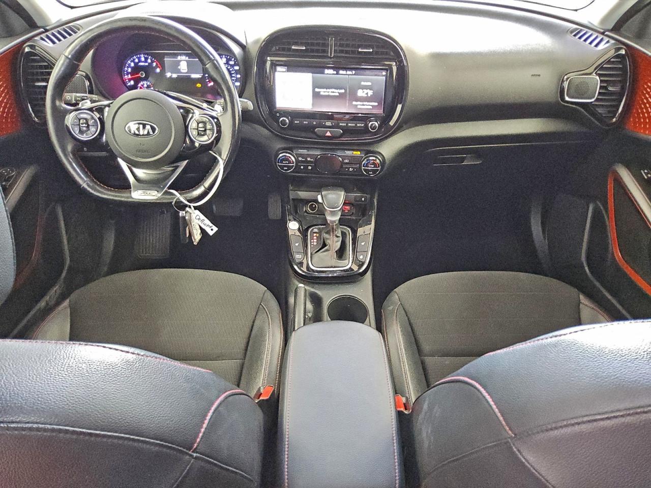 2021 KIA SOUL GT-LINE TURBO photo 8