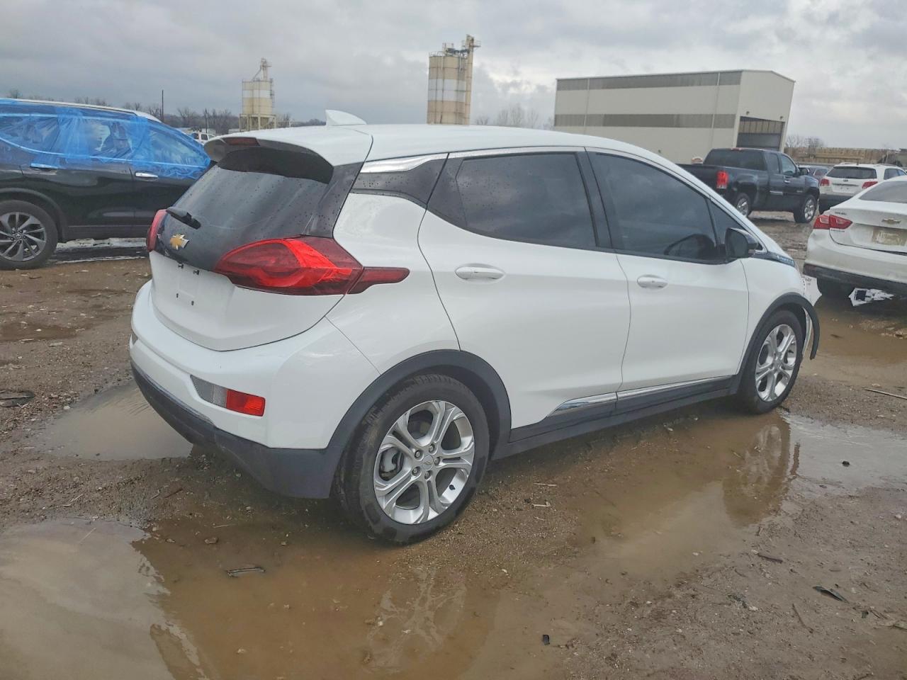 2018 CHEVROLET BOLT EV LT photo 3
