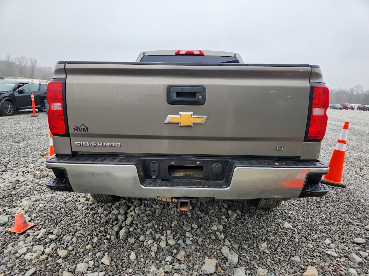 2017 CHEVROLET SILVERADO K1500 LT photo 6