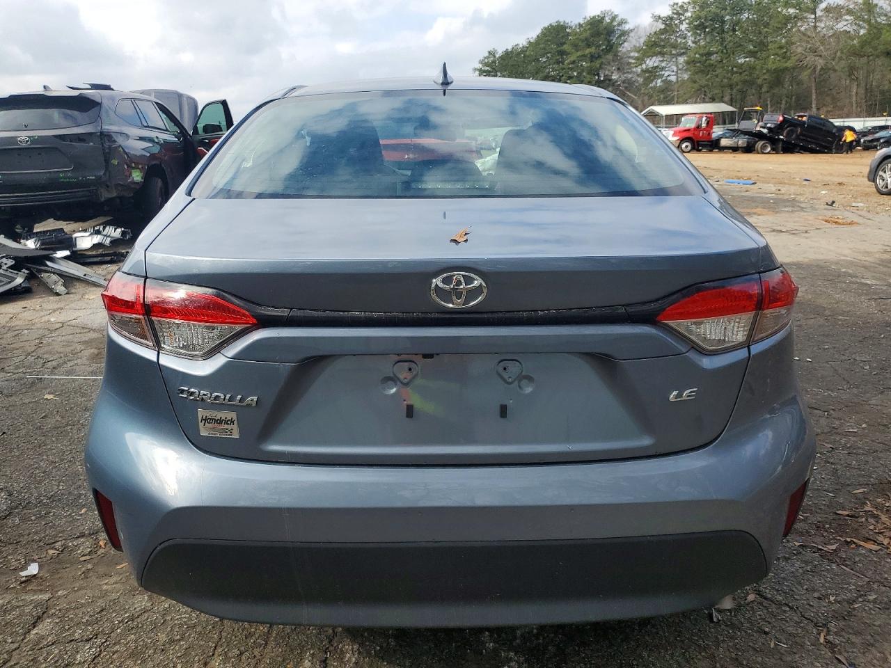 2024 TOYOTA COROLLA LE photo 6