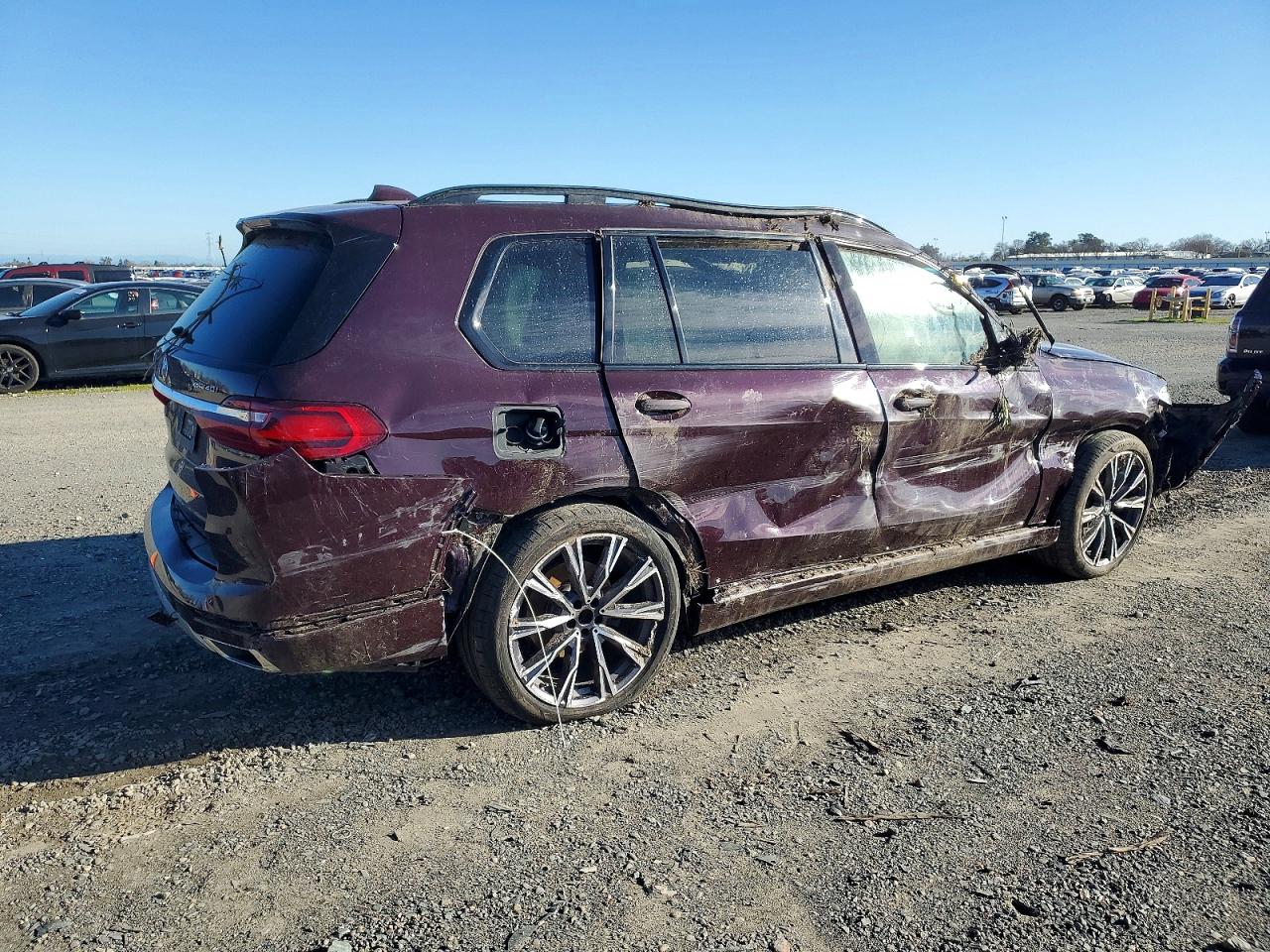 2022 BMW X7 XDRIVE40I photo 3