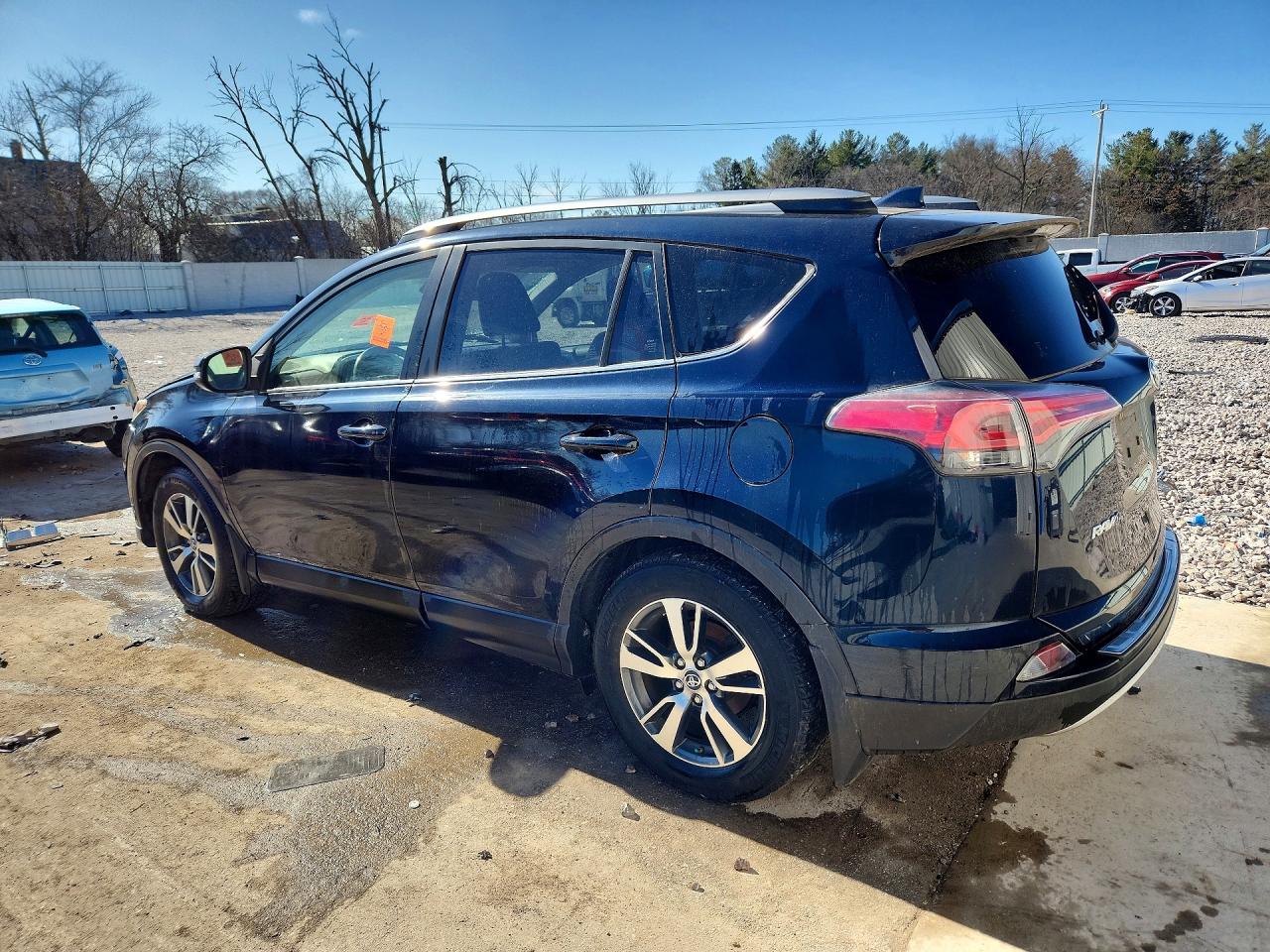 2018 TOYOTA RAV4 ADVENTURE photo 2