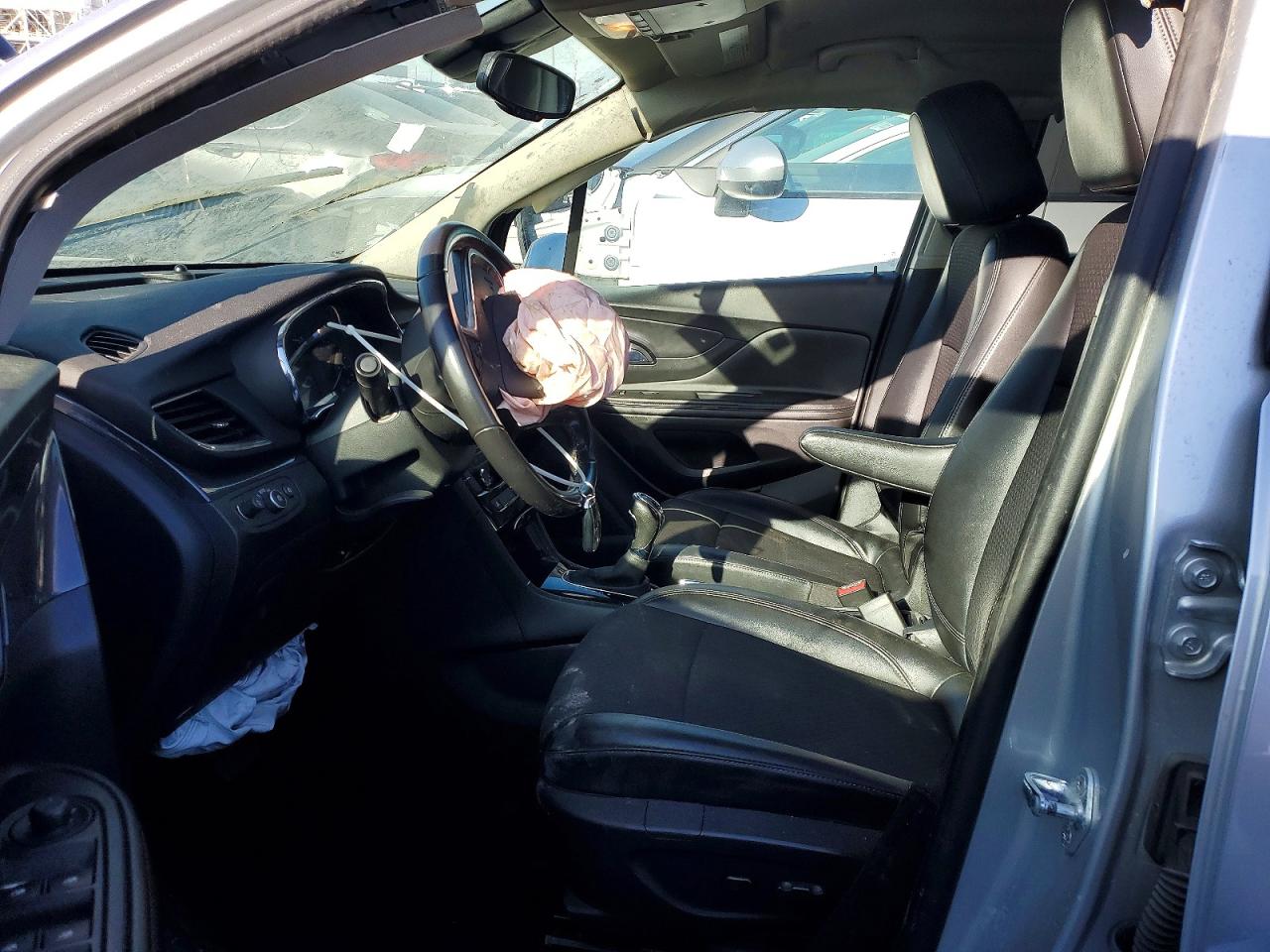 2019 BUICK ENCORE SPORT TOURING photo 7