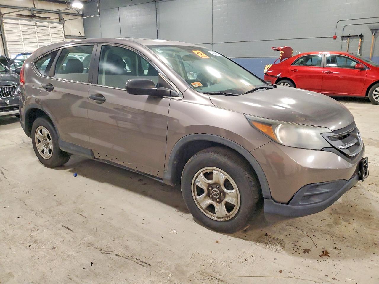 2013 HONDA CR-V LX photo 4