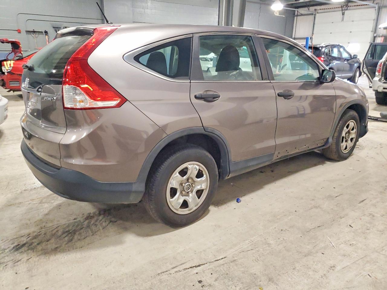2013 HONDA CR-V LX photo 3