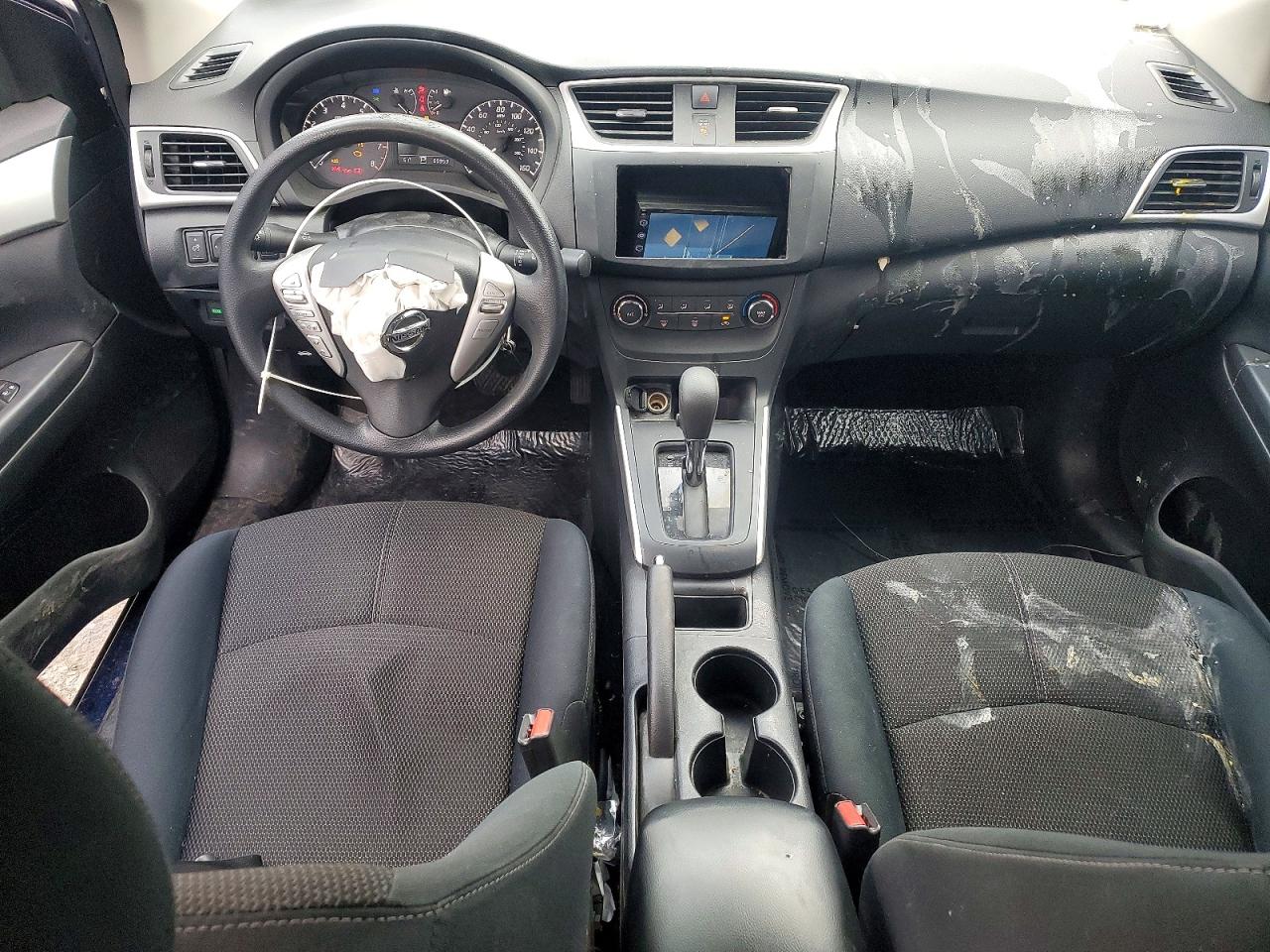 2016 NISSAN SENTRA S photo 8