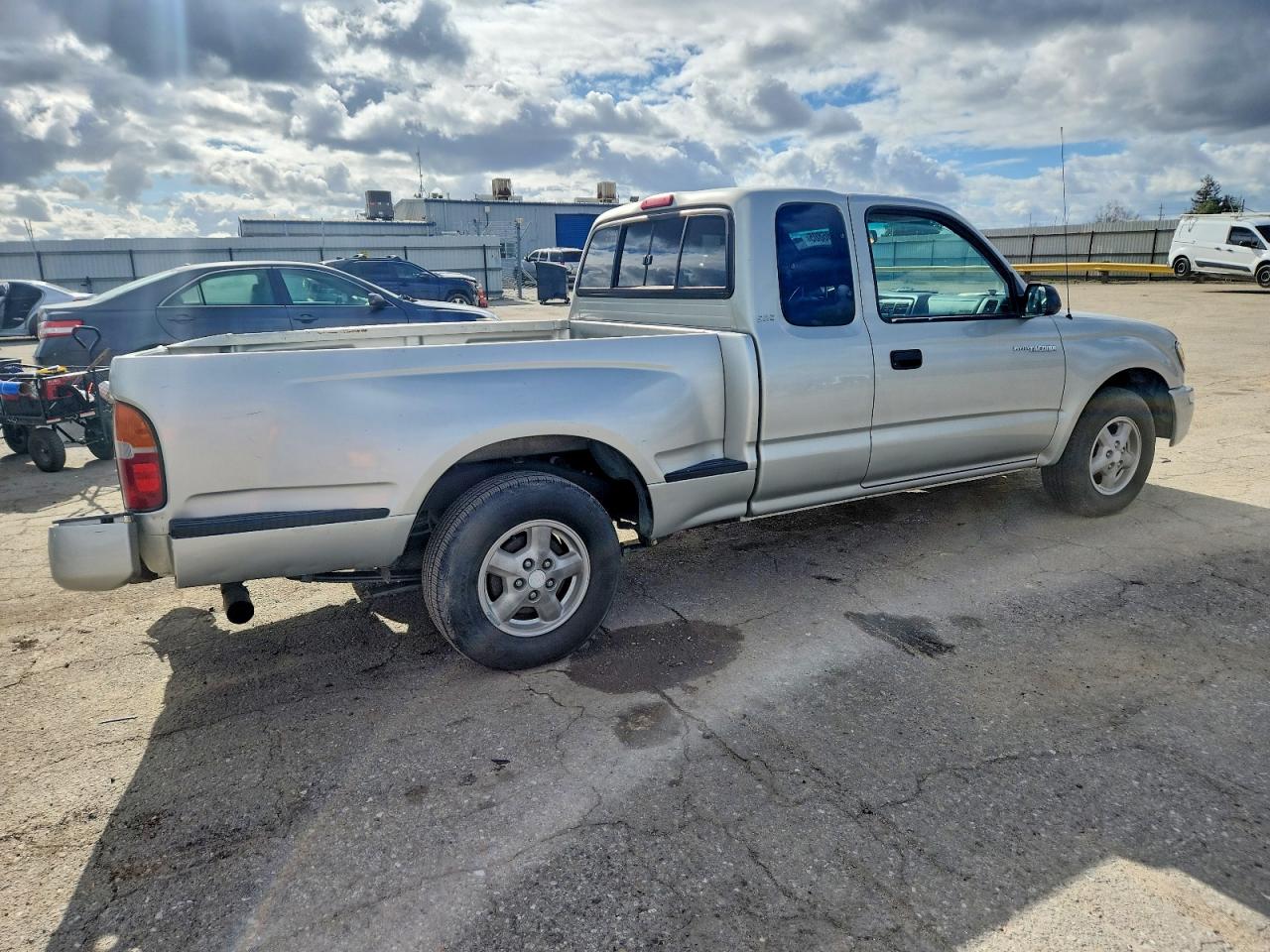 2000 TOYOTA TACOMA XTRACAB photo 3